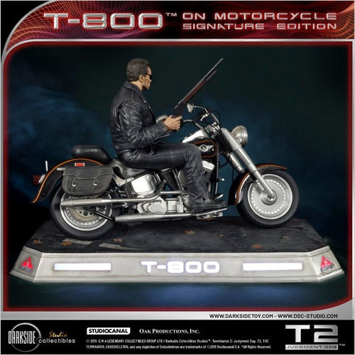 Terminator 2 statuette T-800 On Motorcycle Limited Signature Edition 70 cm