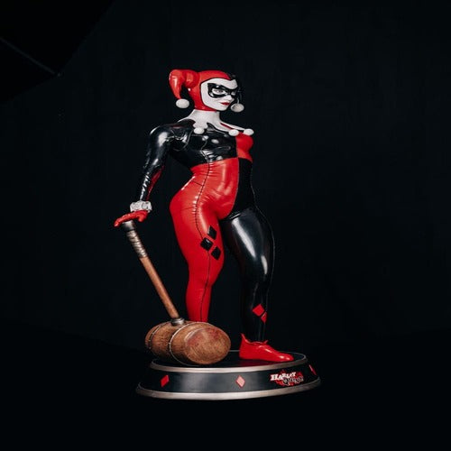DC Comics Life-Size statue 1/1 Harley Quinn 196 cm