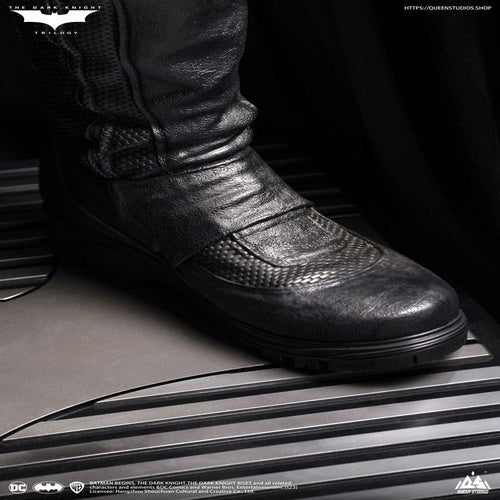 The Dark Knight statuette 1/1 Batman Premium Edition 207 cm