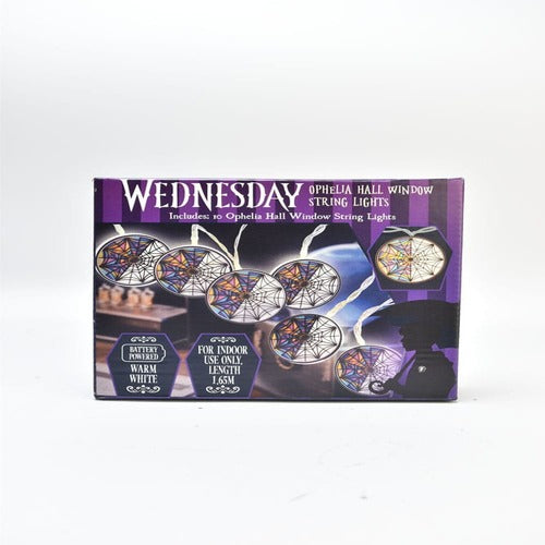 Wednesday guirlande lumineuse Ophelia Hall Window