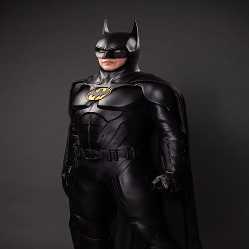 The Flash Life-Size Statue Batman Keaton 2 211 cm