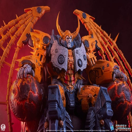 Transformers Museum Scale Statue Unicron 61 cm