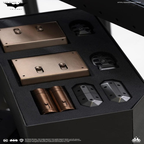 The Dark Knight statuette 1/1 Batman Ultimate Edition 207 cm