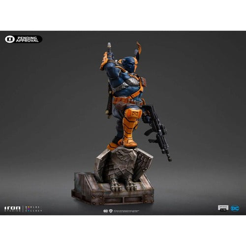 DC Comics statuette 1/10 Art Scale Series #9 Deathstroke 26 cm