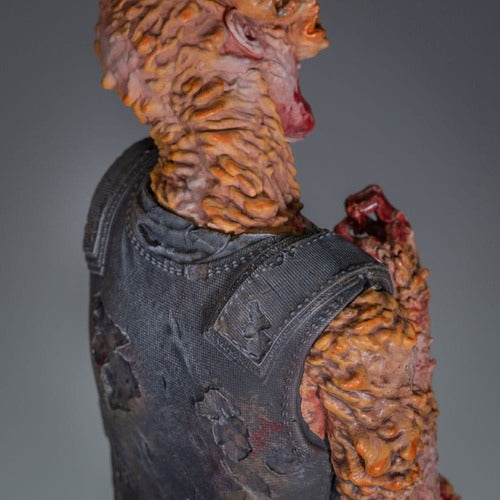 The Last of Us Part II statuette PVC Armored Clicker 22 cm