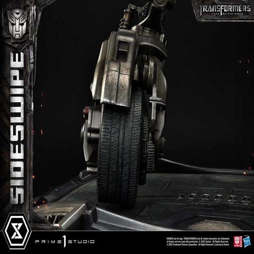 Transformers: Dark of the Moon Polystone Statue Sideswipe 57 cm