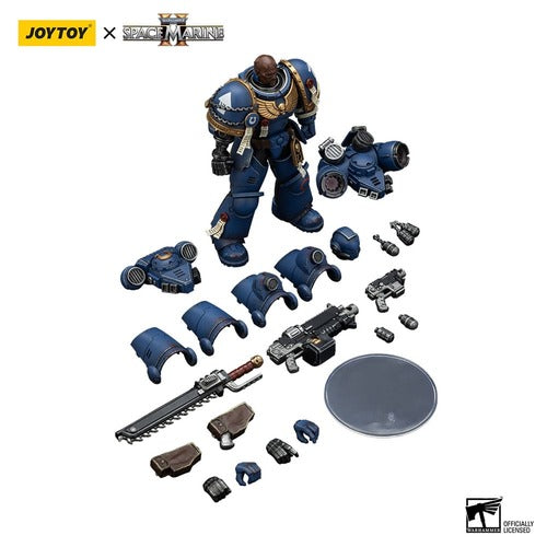 Warhammer 40,000: Space Marine 2 figurine Ultramarines Brother Chairon Collectors Edition 13 cm