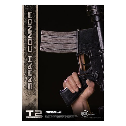 Terminator 2: Judgement Day 30th Anniversary statuette Sarah Connor 1/3 Exclusive 71 cm