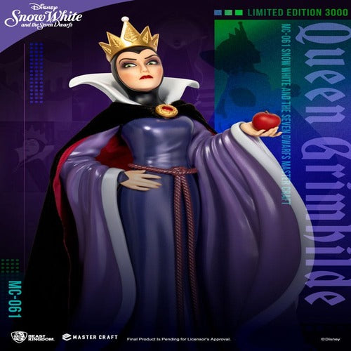 Disney Snow White and the Seven Dwarfs statuette Master Craft Queen Grimhilde 41 cm