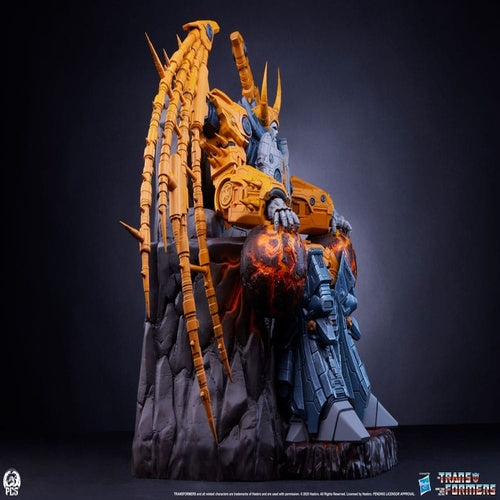 Transformers Museum Scale Statue Unicron 61 cm