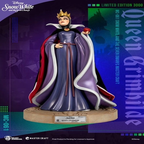 Disney Snow White and the Seven Dwarfs statuette Master Craft Queen Grimhilde 41 cm