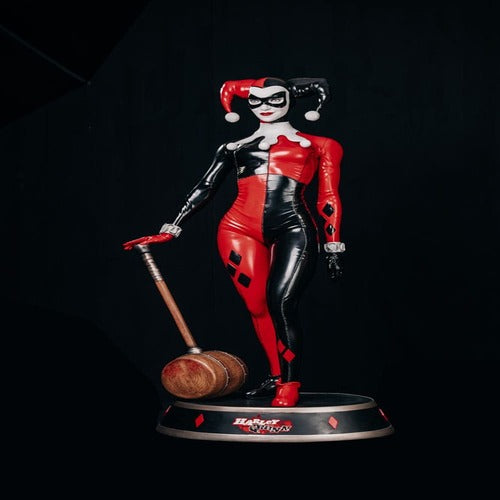 DC Comics Life-Size statue 1/1 Harley Quinn 196 cm