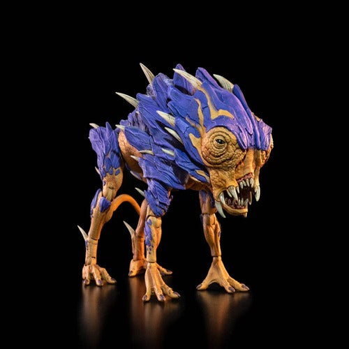 Cosmic Legions: OxKrewe Book One Thraxxon figurine Lowland Scapeback (Deluxe Creature)