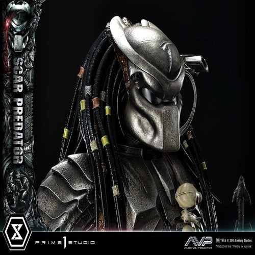 The Alien vs. Predator Museum Masterline Series Statue 1/3 Scar Predator Deluxe Bonus Version 93 cm