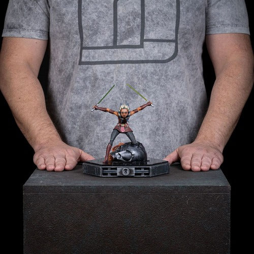 Star Wars: The Clone Wars statuette 1/10 Art Scale Ahsoka Tano 19 cm