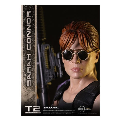 Terminator 2: Judgement Day 30th Anniversary statuette Sarah Connor 1/3 Exclusive 71 cm