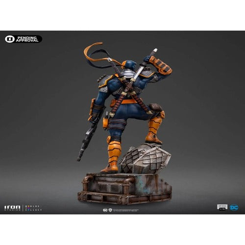 DC Comics statuette 1/10 Art Scale Series #9 Deathstroke 26 cm
