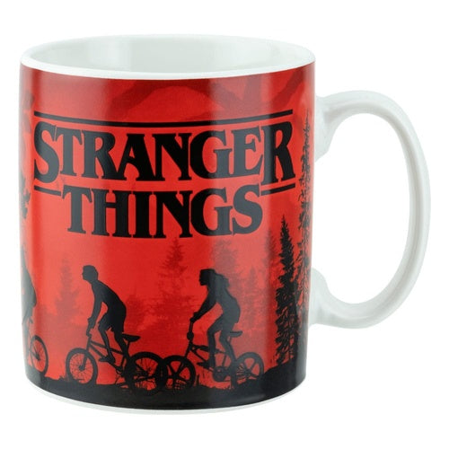 Stranger Things Tasse mit Aufkleber XL
