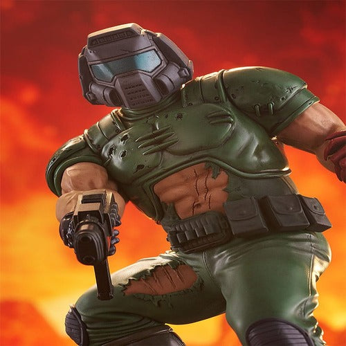 Doom statuette PVC Pop Up Parade Doom Marine 17 cm