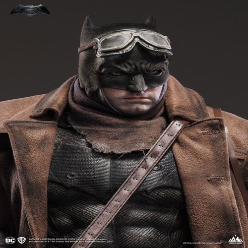 DC Comics statuette 1/4 Knightmare Batman 53 cm