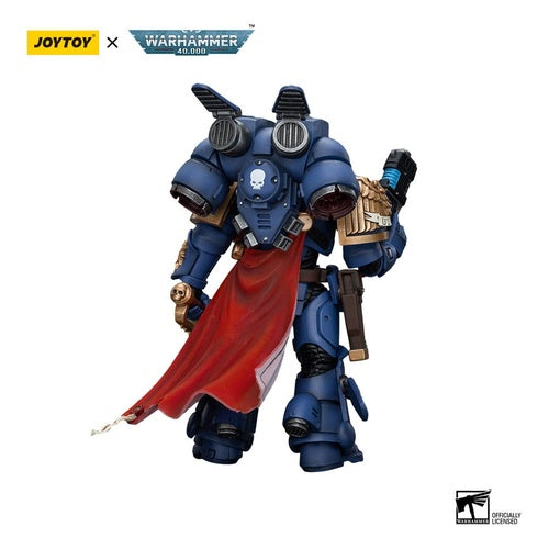 Warhammer 40k Actionfigur 1/18 Ultramarines Captain With Jump Pack 12 cm
