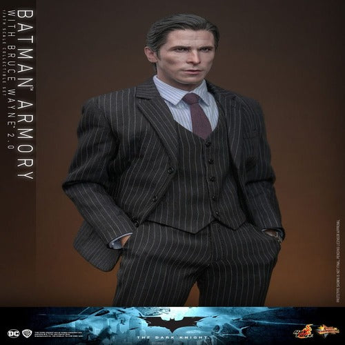 The Dark Knight Movie Masterpiece Actionfigur & Diorama 1/6 Batman Armory with Bruce Wayne (2.0) 30 cm