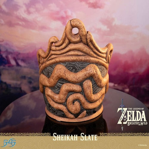 The Legend of Zelda: Breath of the Wild statuette 1/1 Sheikah Slate 24 cm