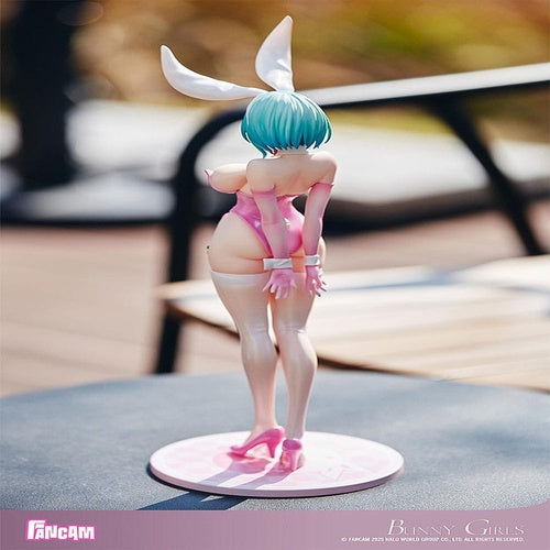 The Rabbit PVC Statue 1/7 Bunny Girls: Limited Color Ver. 34 cm