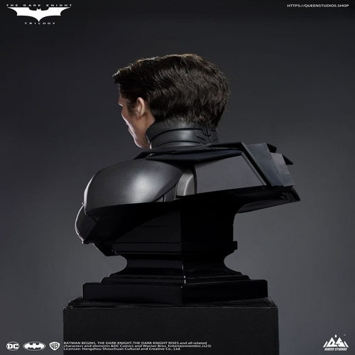 The Dark Knight statuette 1/1 Batman Deluxe Edition 207 cm