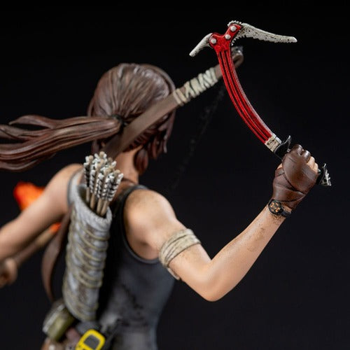 Tomb Raider statuette PVC Lara Croft Survivor Era 33 cm