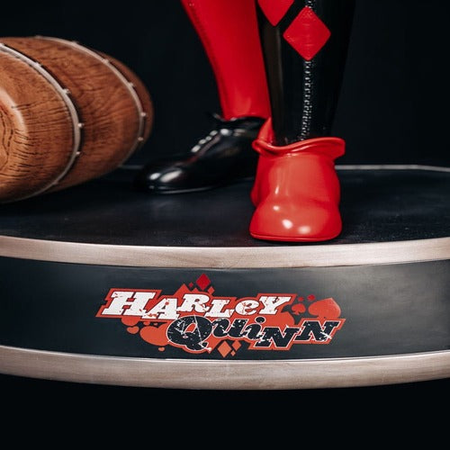 DC Comics Life-Size statue 1/1 Harley Quinn 196 cm