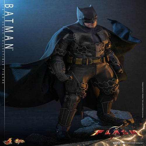 The Flash figurine Movie Masterpiece 1/6 Batman 30 cm