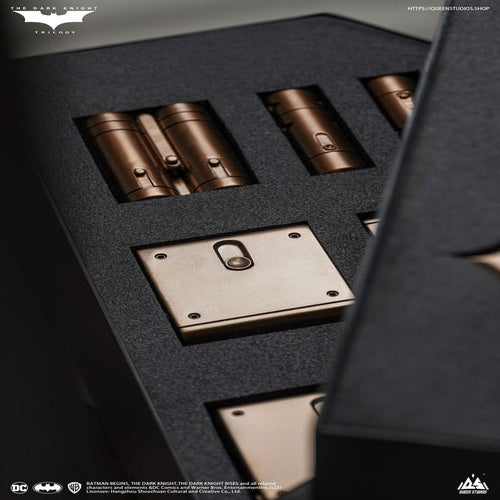 The Dark Knight statuette 1/1 Batman Ultimate Edition 207 cm