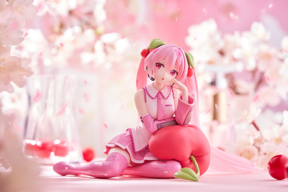 Hatsune Miku statuette PVC Desktop Cute Figure Sakura Miku Cherry Cushion Ver. 13 cm
