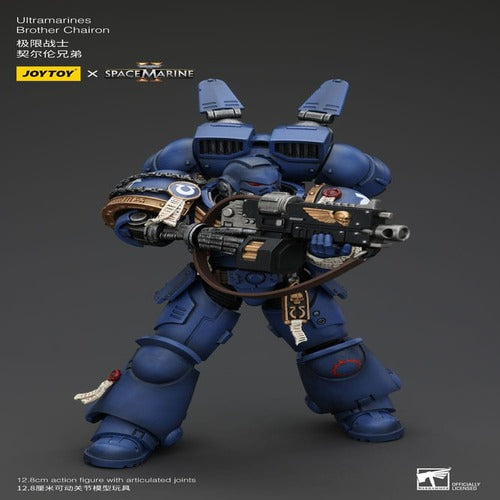 Warhammer 40k figurine 1/18 Uitramarines Brother Chairon 13 cm