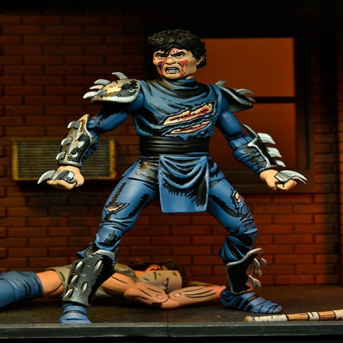 Tortues Ninja (Mirage Comics) figurine Battle Damaged Shredder 18 cm