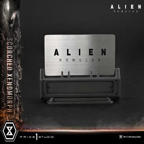 Alien: Romulus statuette Museum Masterline XL 1/3 Scorched Xenomorph Deluxe Bonus Version 98 cm