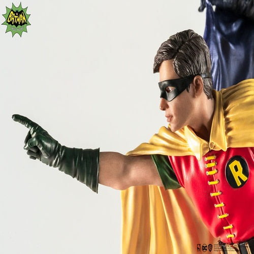 DC Comics statuette PVC 1/8 Diorama Batman & Robin 1966 23 cm