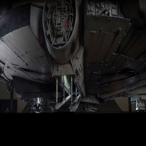 Star Wars Episode IV maquette Perfect Grade 1/72 Millennium Falcon 48 cm