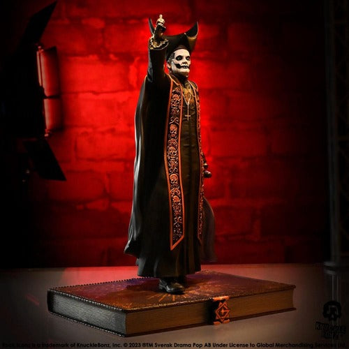 Ghost statuette Rock Iconz 1/9 Papa Emeritus IV (Black Robes) 22 cm