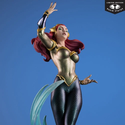 DC Direct Cover Girls statuette 1/8 Mera by J. Scott Campbell 26 cm