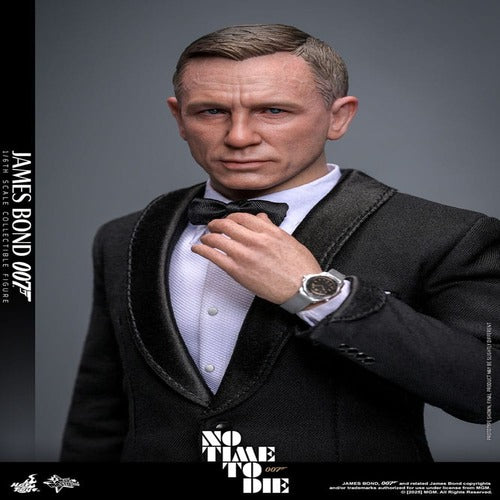 Mourir peut attendre Movie Masterpiece figurine 1/6 James Bond 30 cm