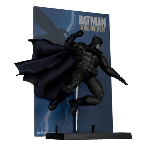 DC Multiverse McFarlane Cover Recreations figurine Batman (Batman: The Dark Knight Returns #1) (Gold Label) 18 cm