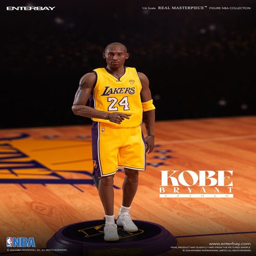 NBA Collection figurine Real Masterpiece 1/6 Kobe Bryant 242010 Limited Edtition 30 cm