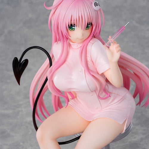 To Love-Ru Darkness statuette PVC Lara Satalin Deviluke Nurse Cos 26 cm