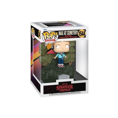 Stranger Things POP Moments Deluxe Vinyl figurines Max at Cemetery 9 cm