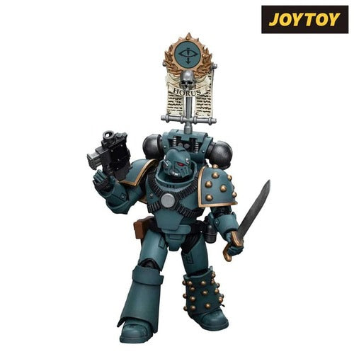 Warhammer The Horus Heresy figurine 1/18 Sons of Horus MKIV Tactical Squad Legionary with Legion Vexilla 12 cm