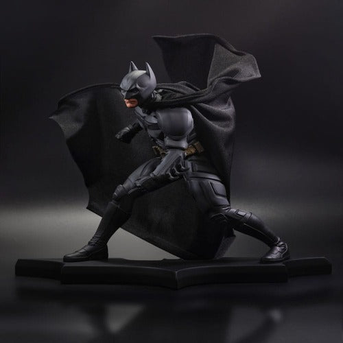 DC Direct statuette  DC Movie Statues Batman (The Dark Knight) 24 cm