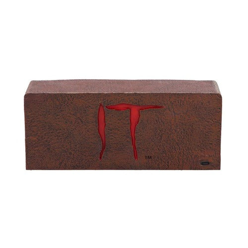 Es Figur Pennywise Drain 8 cm