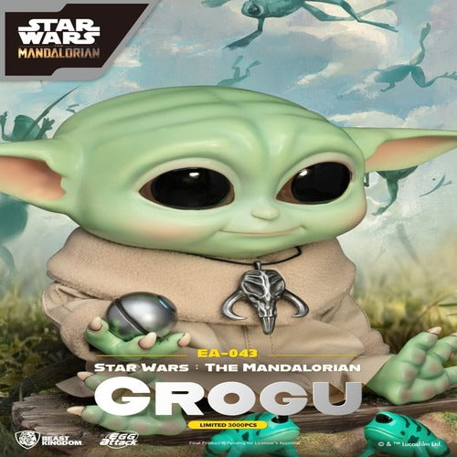 Star Wars: The Mandalorian statuette Egg Attack Grogu 18 cm
